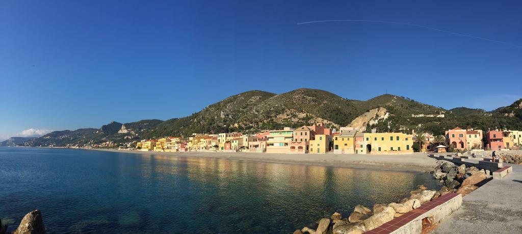 Les Agrumes Varigotti Exterior foto